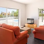 Brown's With Private Pool In Vilamoura *
